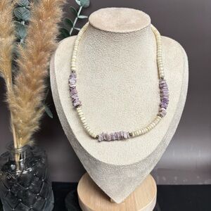 Women's‎ Unbranded Shell Necklace White and Purple